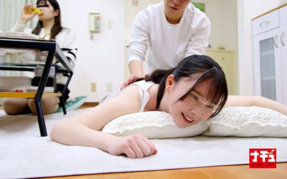 Massage kích dục cho cô em gái dâm ngầm của người yêu